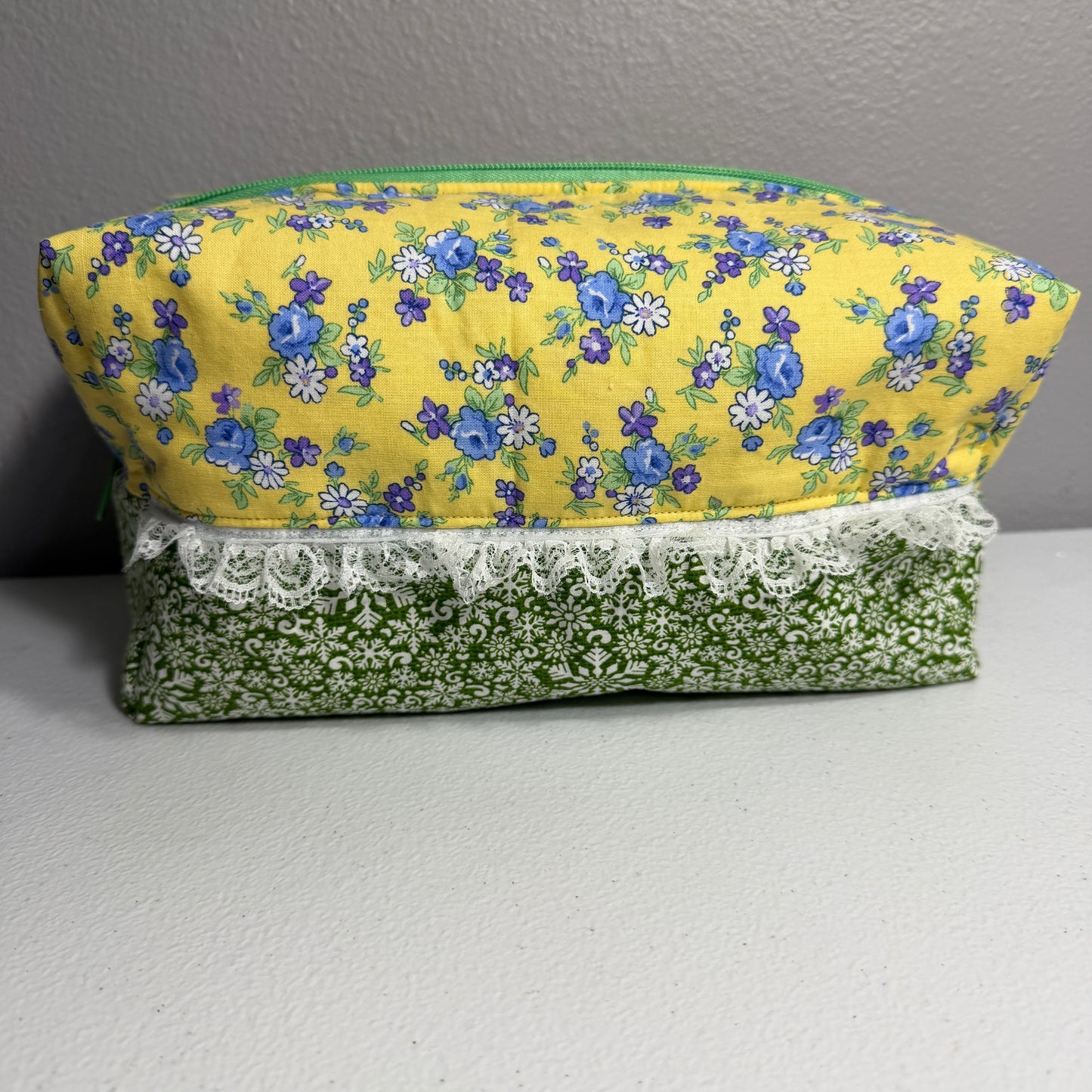 Fe.ly Handmade Waterproof Makeup Bag – Floral & Lace Cosmetic Pouch