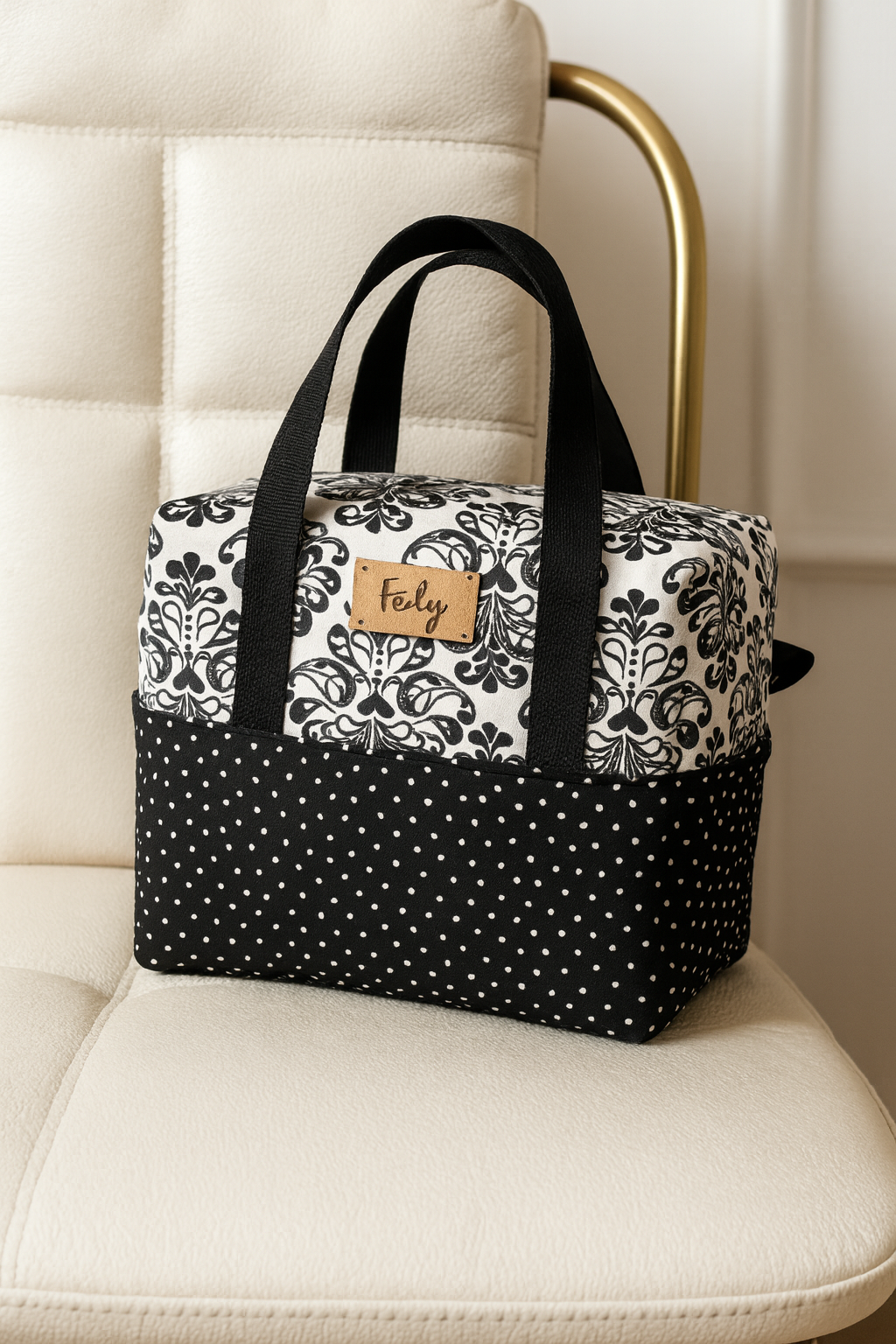 Luxe Handmade Insulated Lunch Bag - Black & White Chic Edition