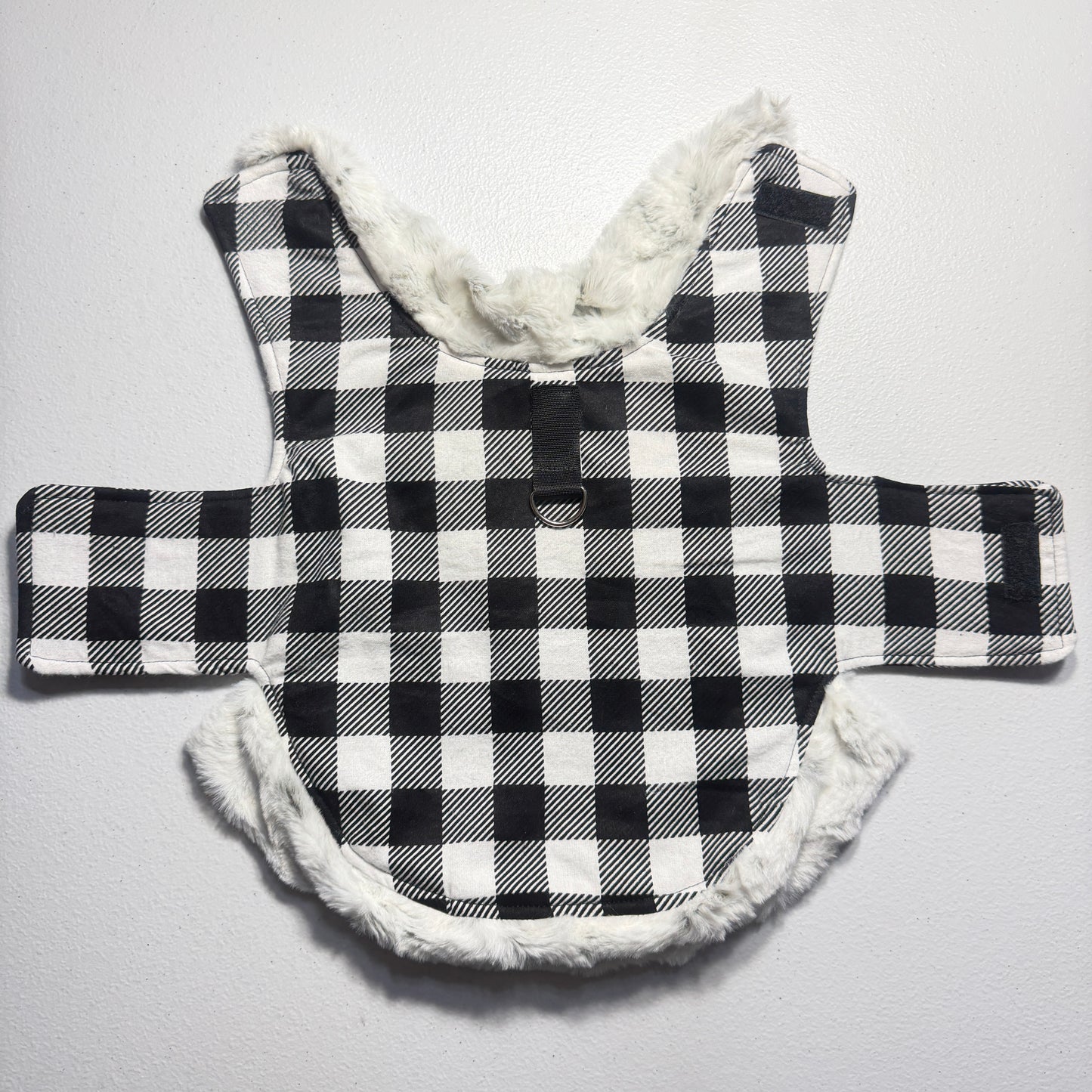 Buffalo Plaid Dog Coat with Fur Trim Stylish Winter Jacket for Pets